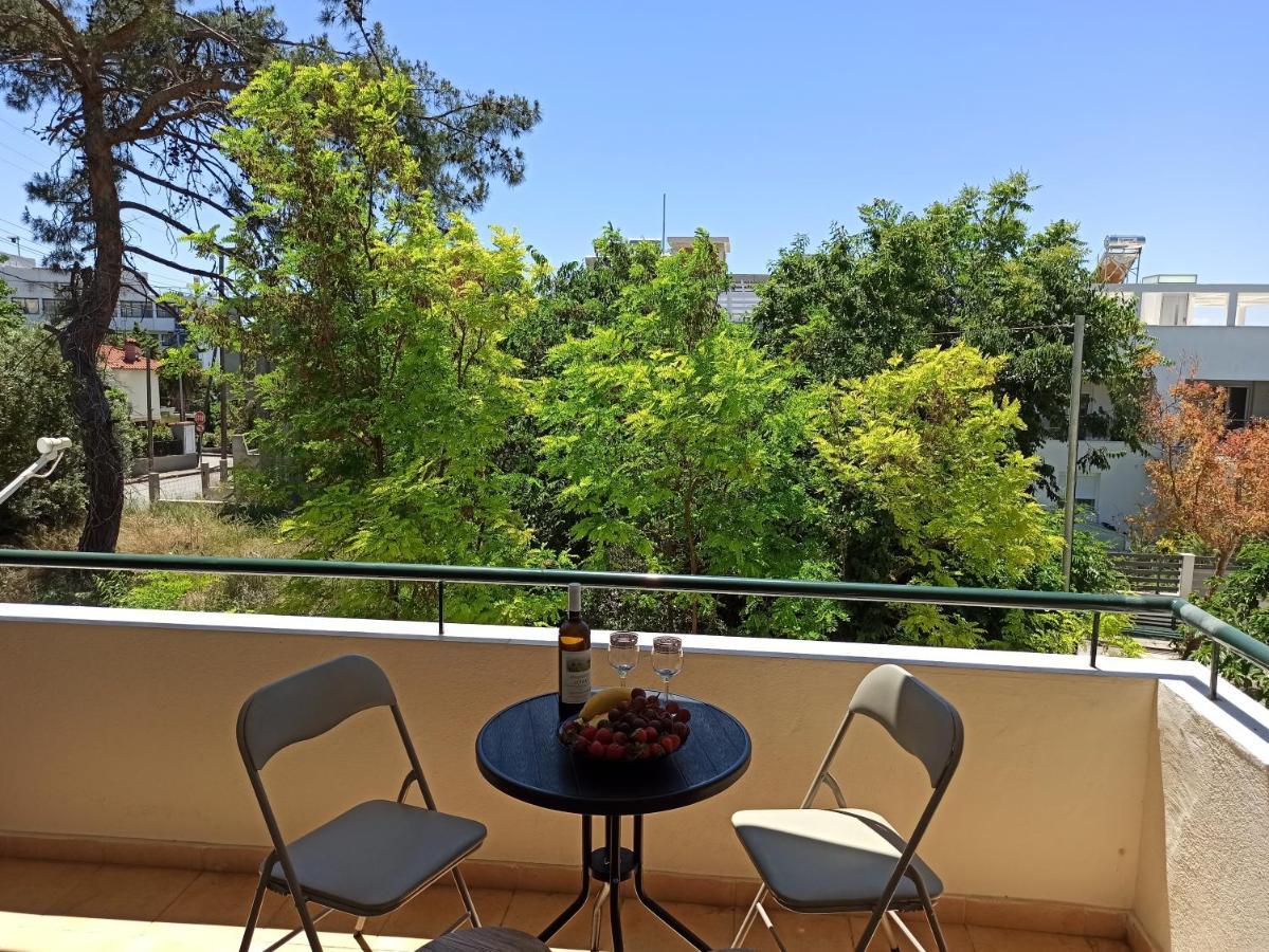 1 Bedroom Apartment In Nea Kallikrateia Екстер'єр фото